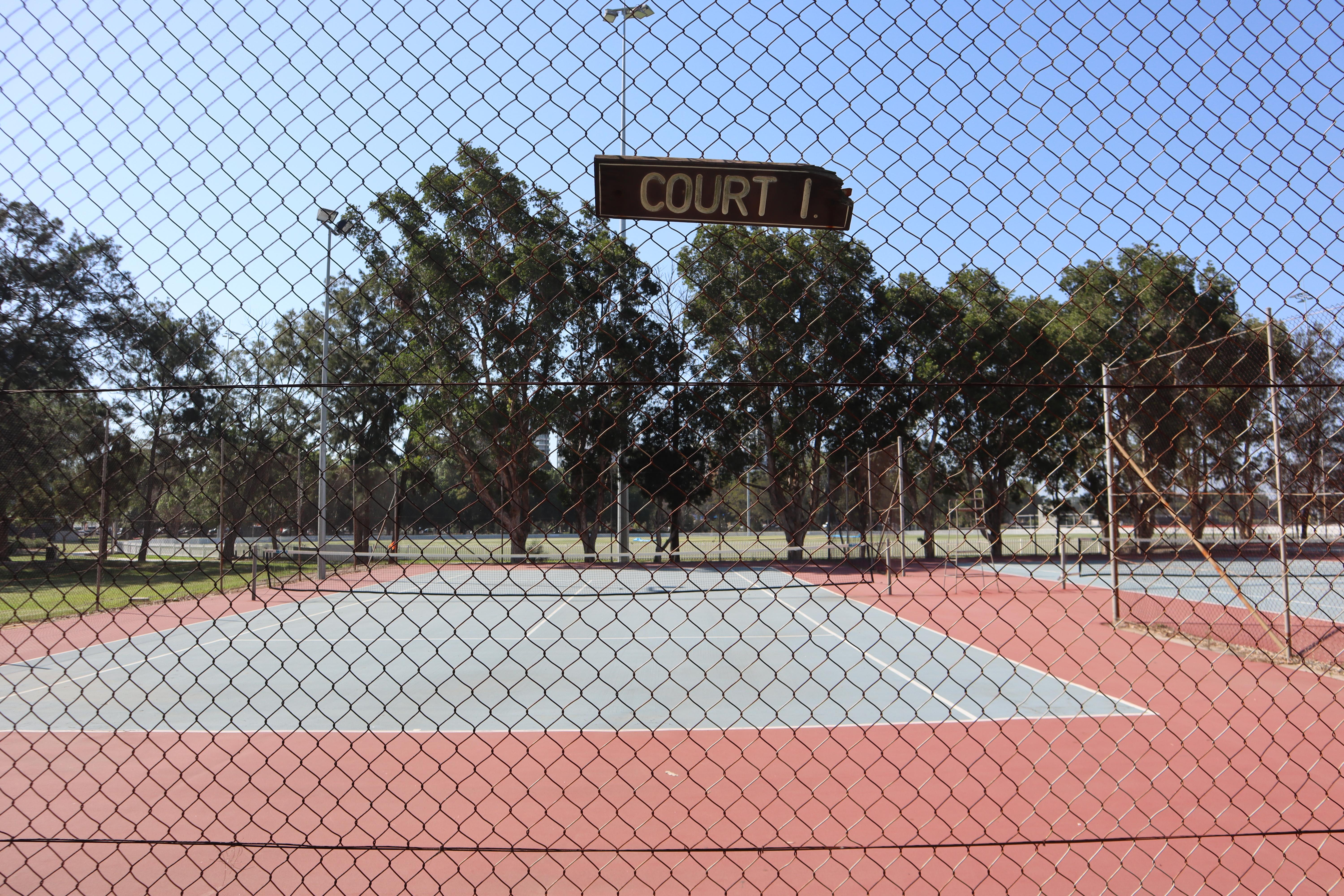ノボテル シドニー インターナショナル エアポート Wolli Creek エクステリア 写真